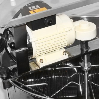 Miodarka z kontenerem Mellarius OptiLine 4 R. z 230V el. przez napęd P52