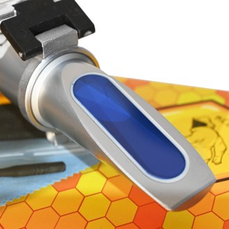 Refraktometr Catania do badania wody w miodzie