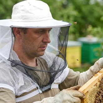 Kapelusz pszczelarski z gumką pod ramionami