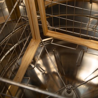 Miodarka Lysoň Basic 4 R. elektryczny - bez wałka - 230V P60