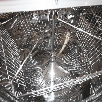 Miodarka Mellarius OptiLine 4.r.elektrický a nohami P52